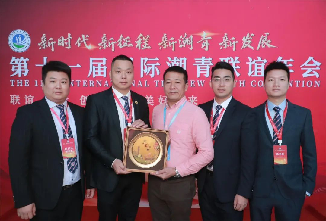 65570deb63f2c.jpg 640 (4).jpg