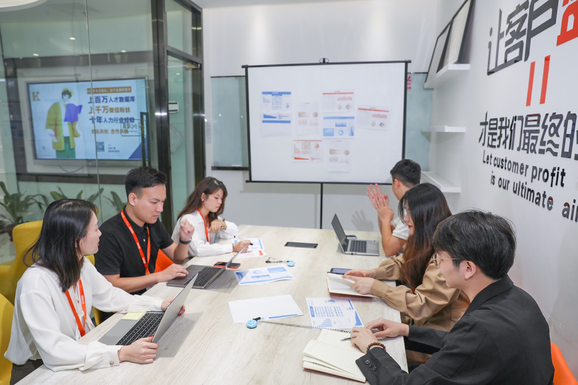 65b717362d981.jpg GZ8A0033.jpg